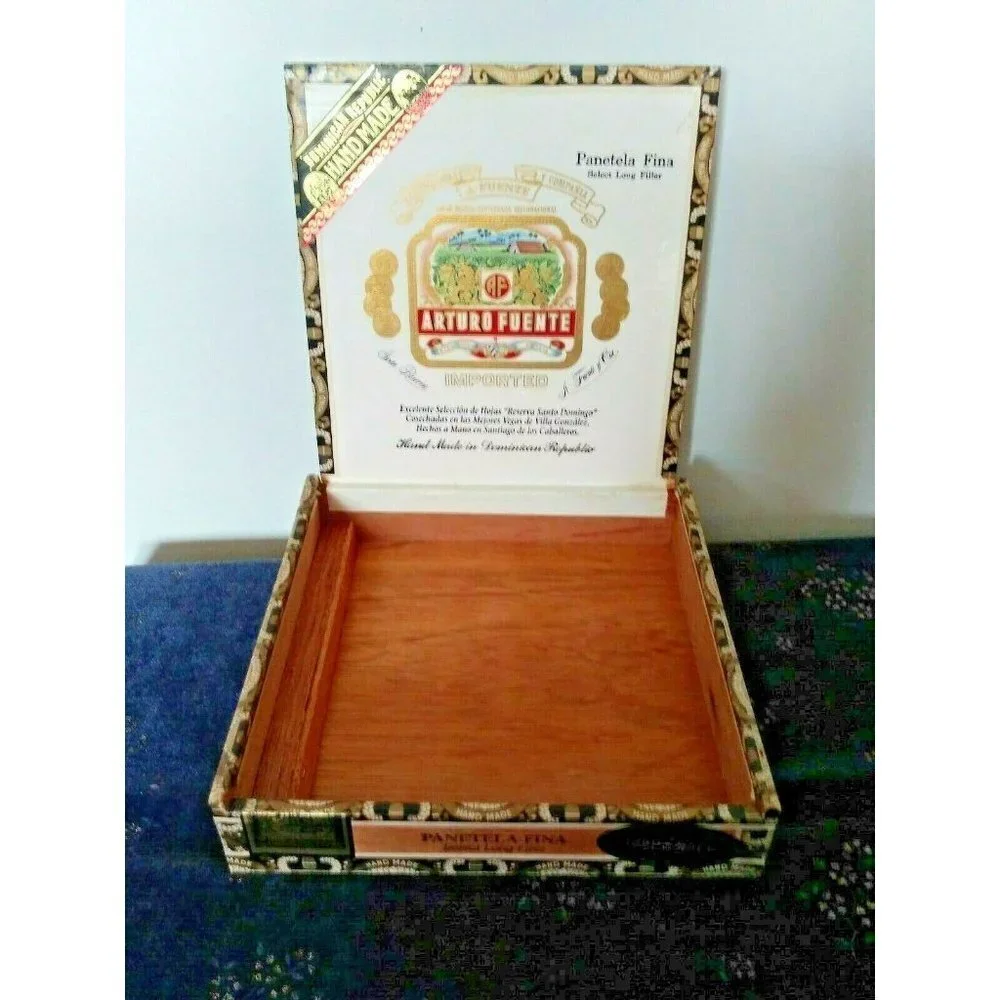 Wooden Cigar Box Arturo Fuente Empty 7.5